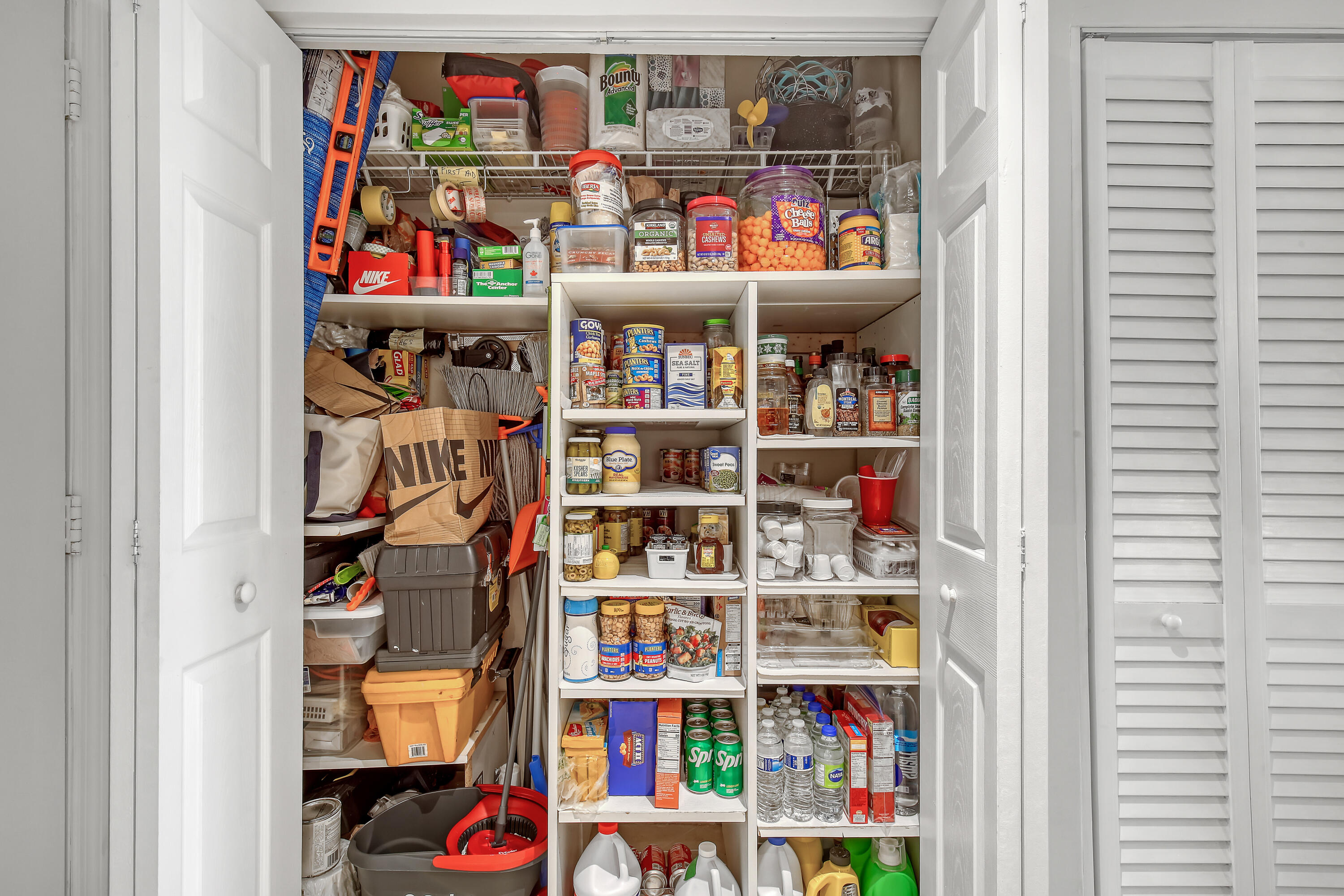 SNUG HARBOR GARDENS CONDO - Residential