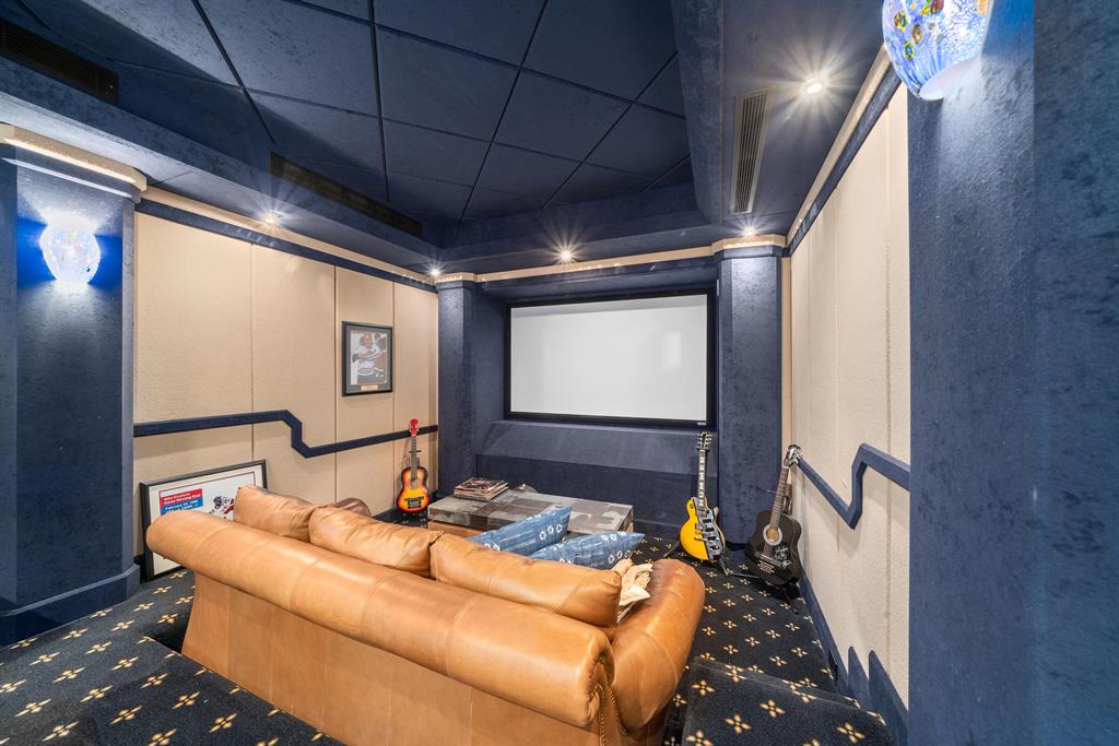 LIGHTHOUSE POINT 6TH SEC - Residential