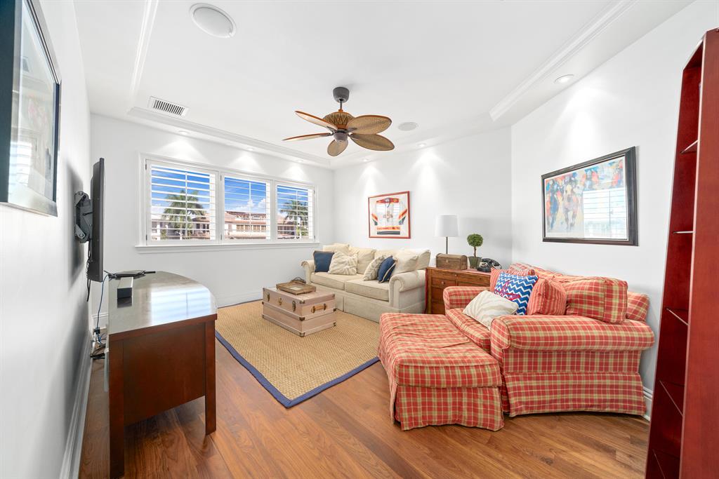 LIGHTHOUSE POINT 6TH SEC - Residential