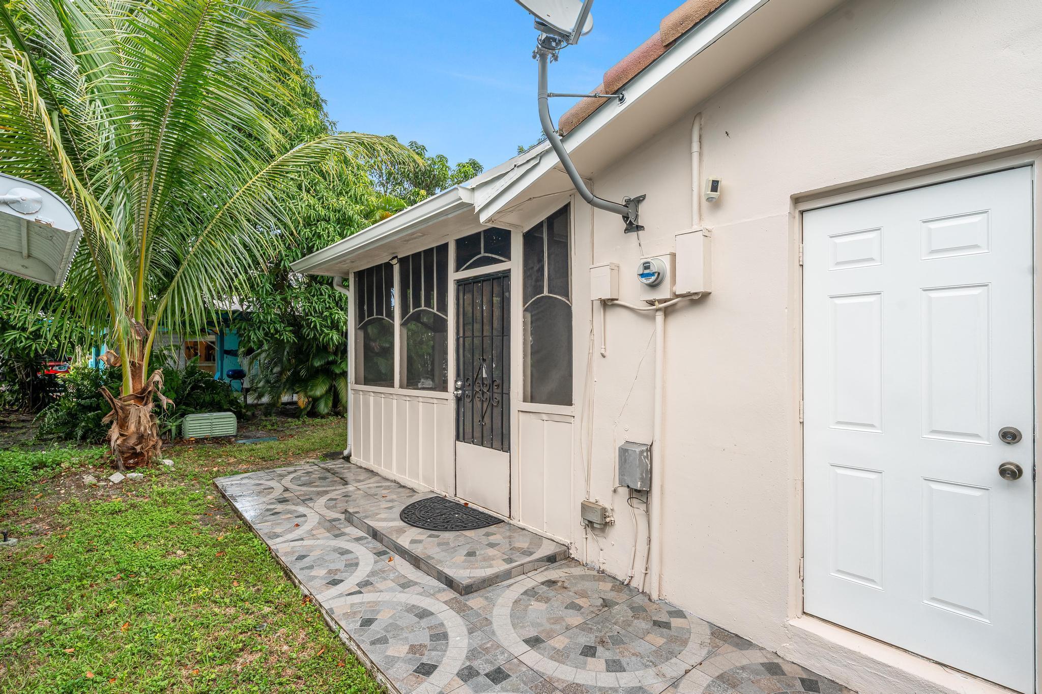 MAINLANDS OF TAMARAC LAKE - Residential
