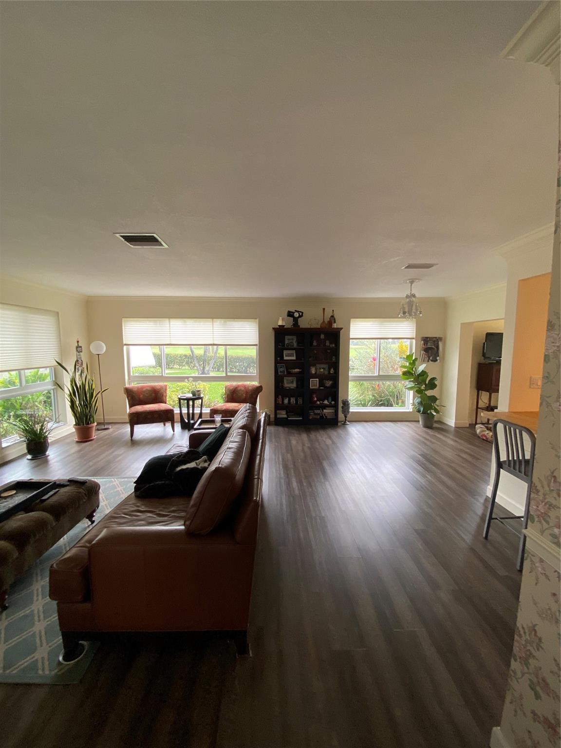 Hawthorne Village - Residential