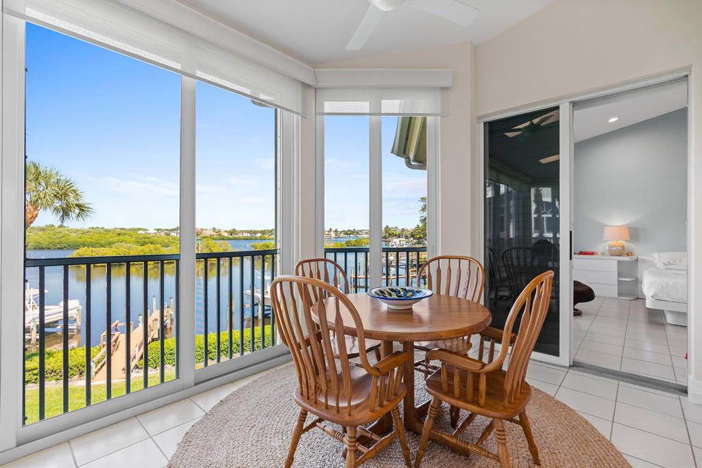 Admirals Cove - Residential