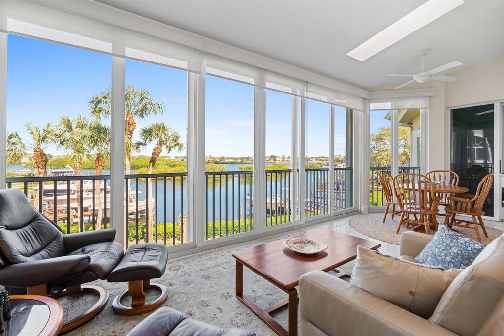 Admirals Cove - Residential