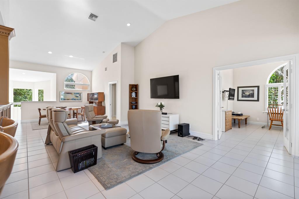 Admirals Cove - Residential