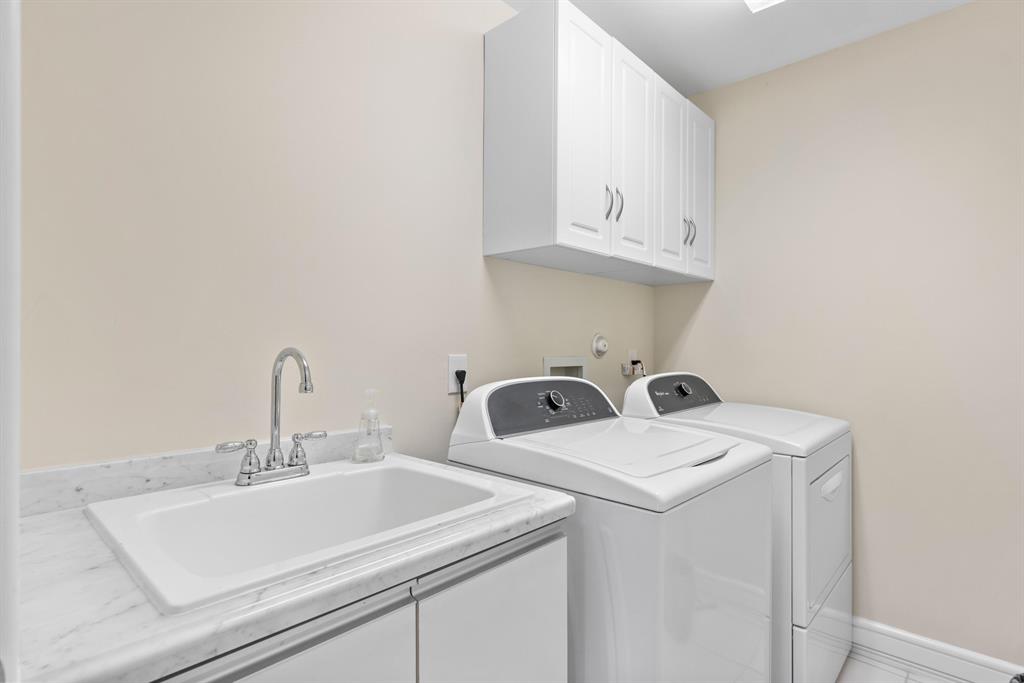 Admirals Cove - Residential