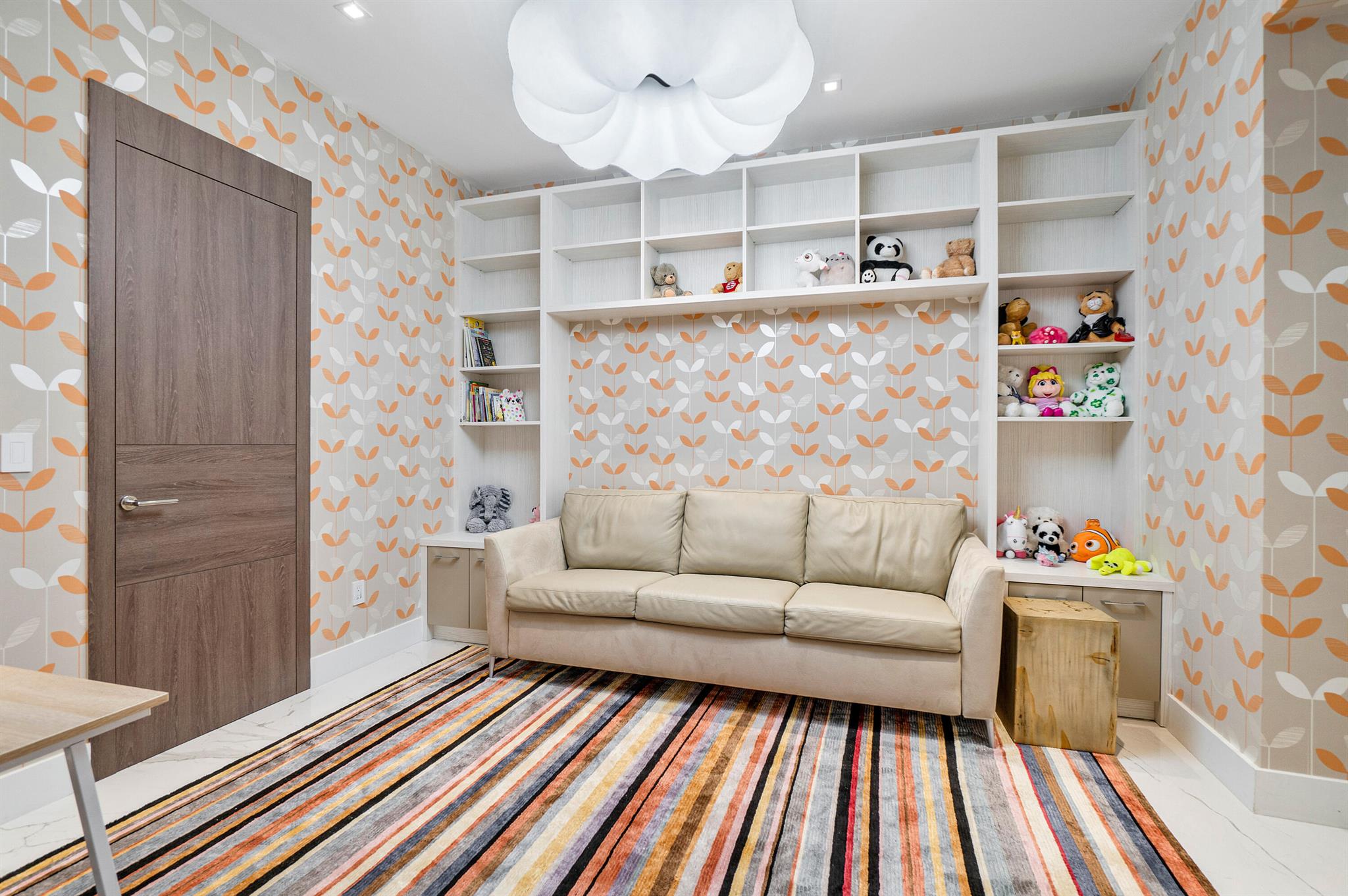 DIPLOMAT OCEANFRONT RESID - Residential