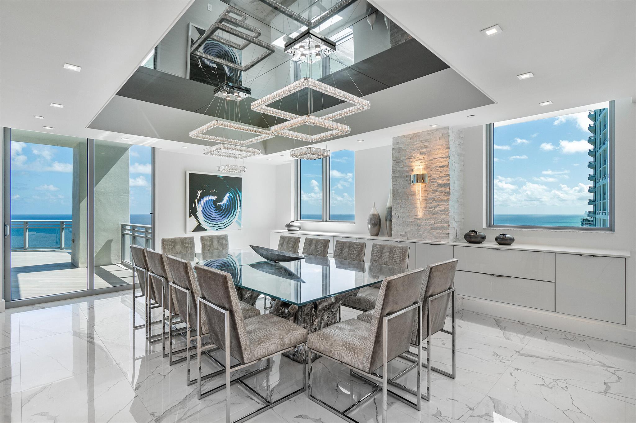 DIPLOMAT OCEANFRONT RESID - Residential