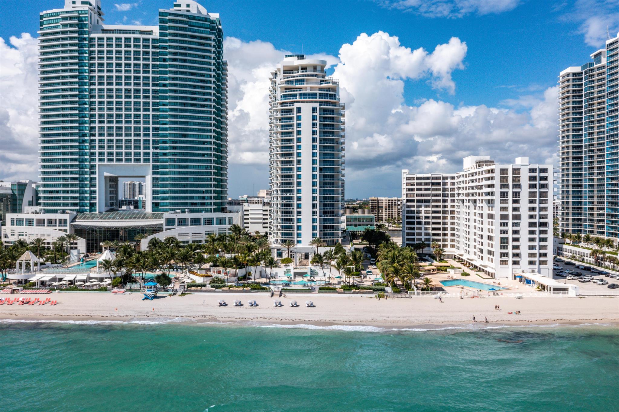 DIPLOMAT OCEANFRONT RESID - Residential