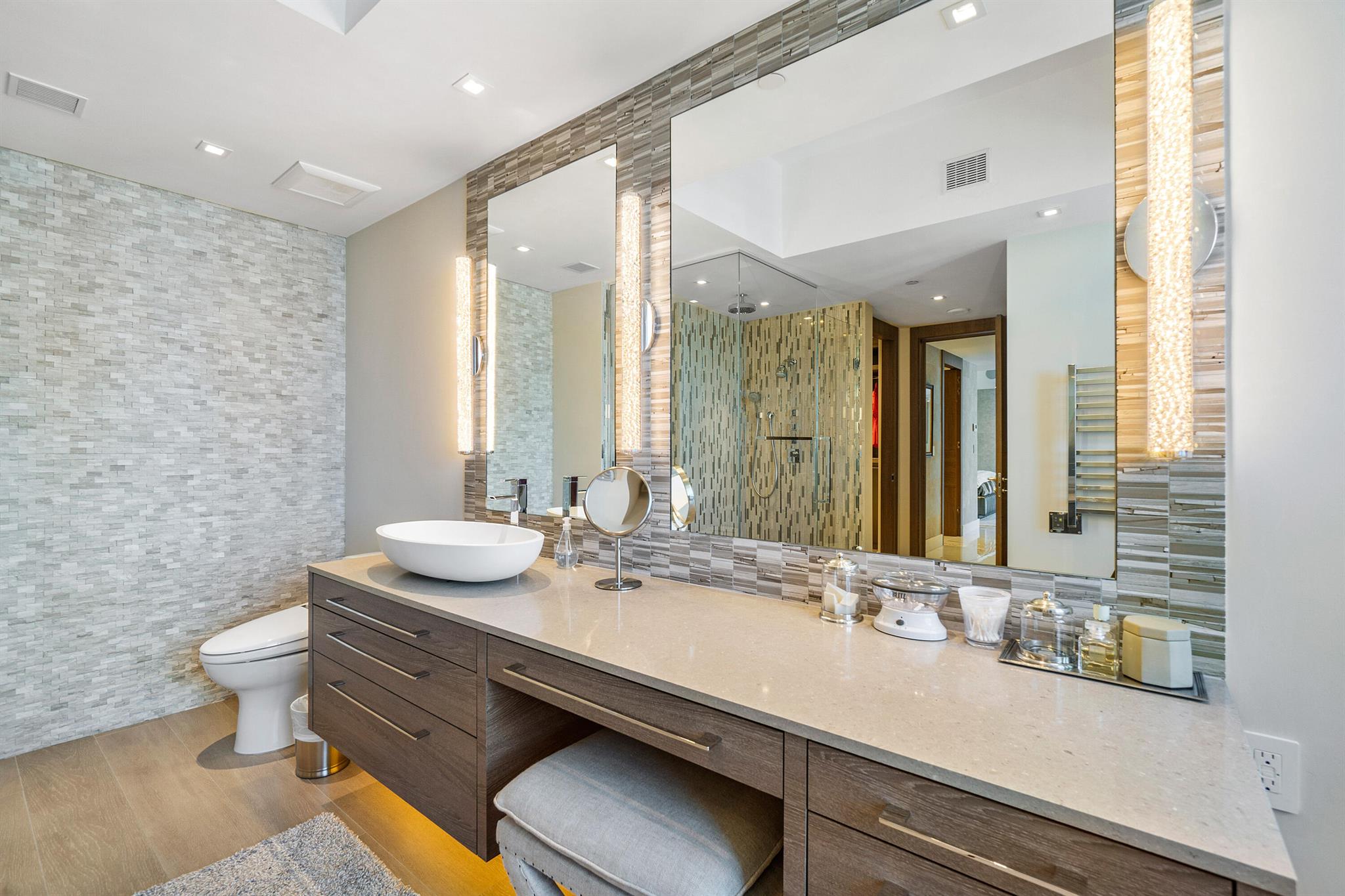 DIPLOMAT OCEANFRONT RESID - Residential