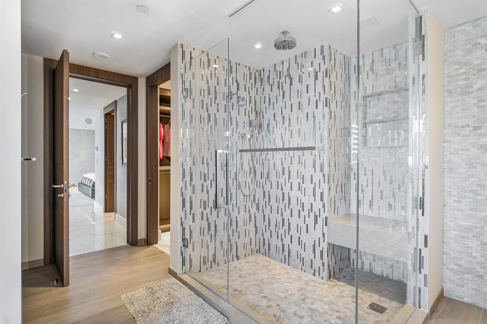 DIPLOMAT OCEANFRONT RESID - Residential