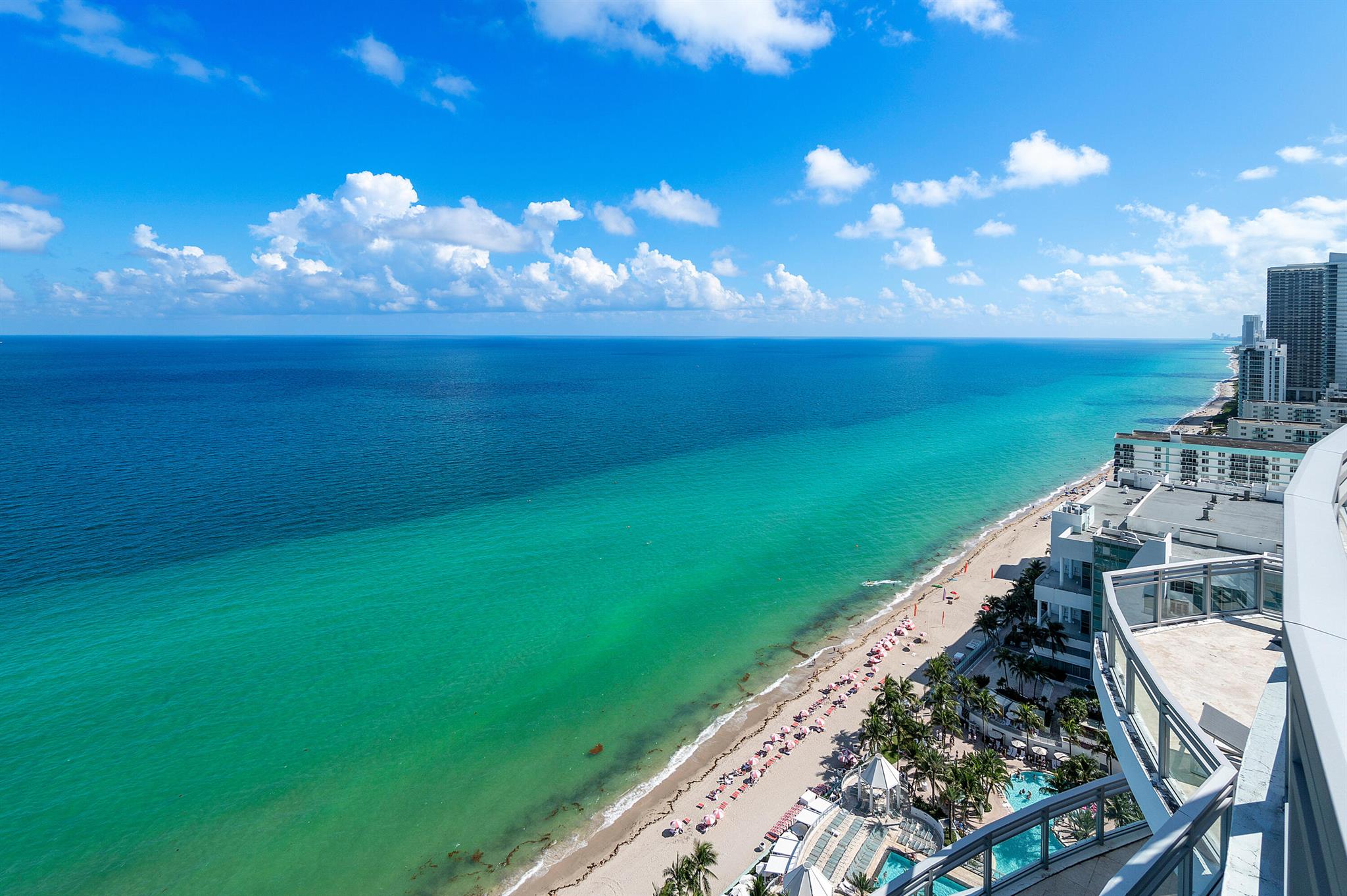 DIPLOMAT OCEANFRONT RESID - Residential