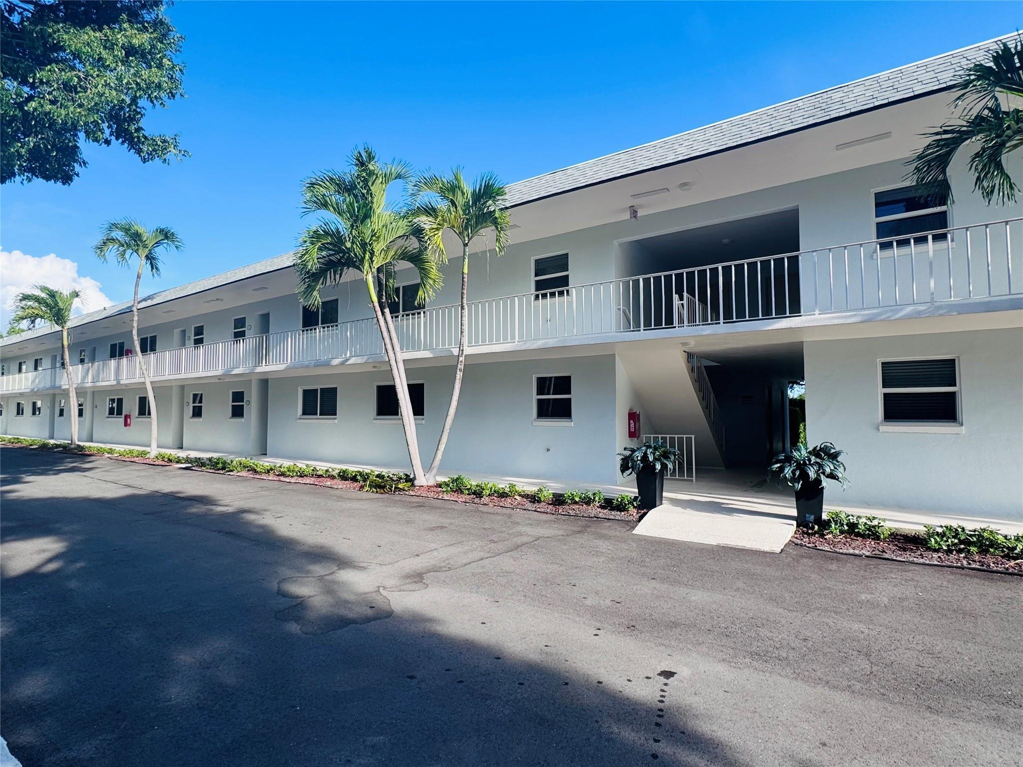 Beautifully done 2 bed 2 bath upgraded, coastal inspired condo located on 1st floor of small two story complex in heart of Delray Beach. Walking distance to Federal highway, shopping and dining and a mere 5 minute drive to the beach. Fully equipped kitchen has granite countertops and stainless steel appliances. The living room/dining areas are spacious and bright. Both baths are renovated with beach vibes. Tile flooring throughout. Fully screened in patio overlooks the greenery and common pool area off to right hand side. Laundry facilities conveniently located down the catwalk just a few mere steps from unit. All age community. This unit is move in ready.