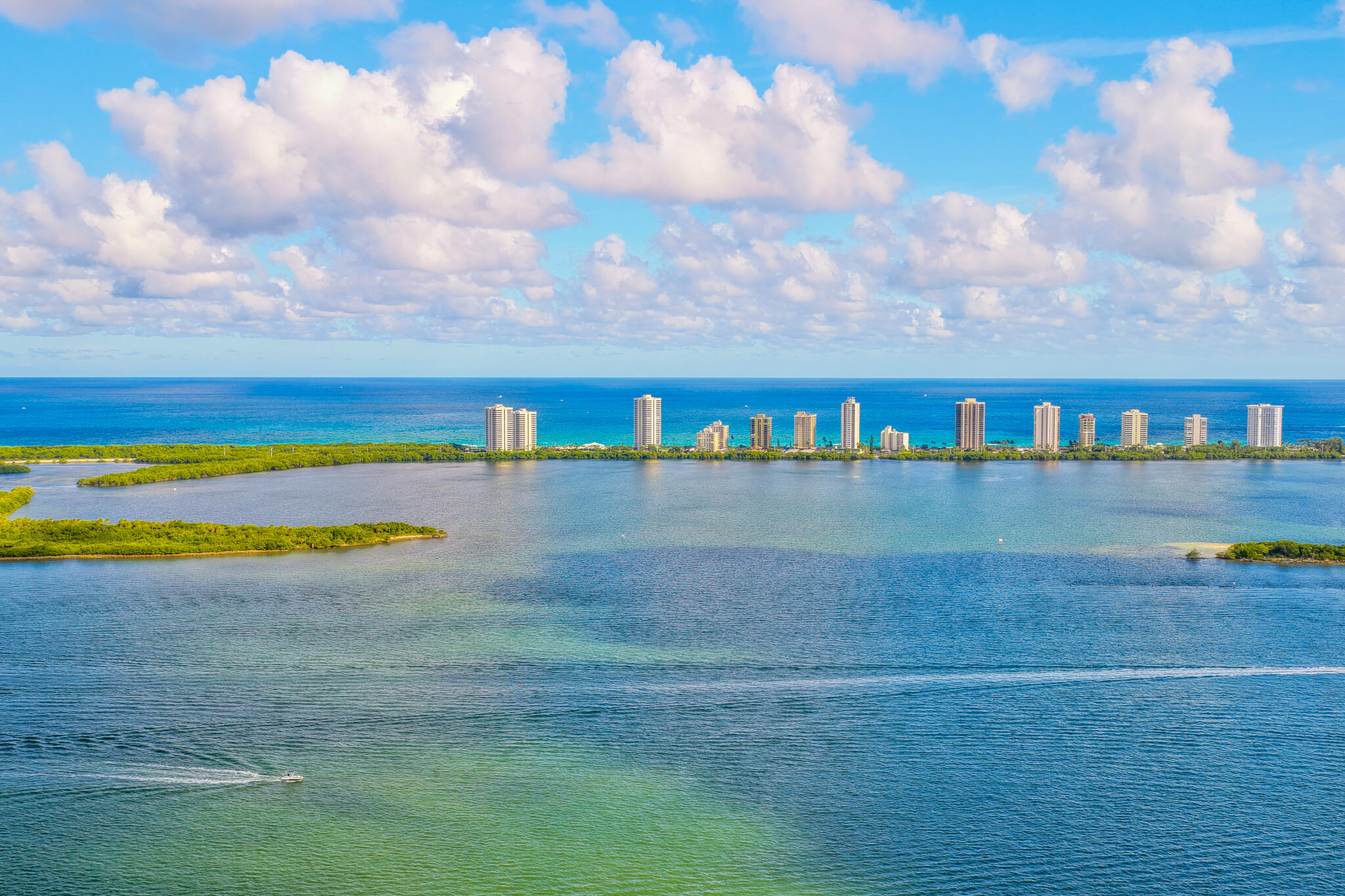 NORTH PALM BEACH VILLAGE OF 4 - Residential Lease
