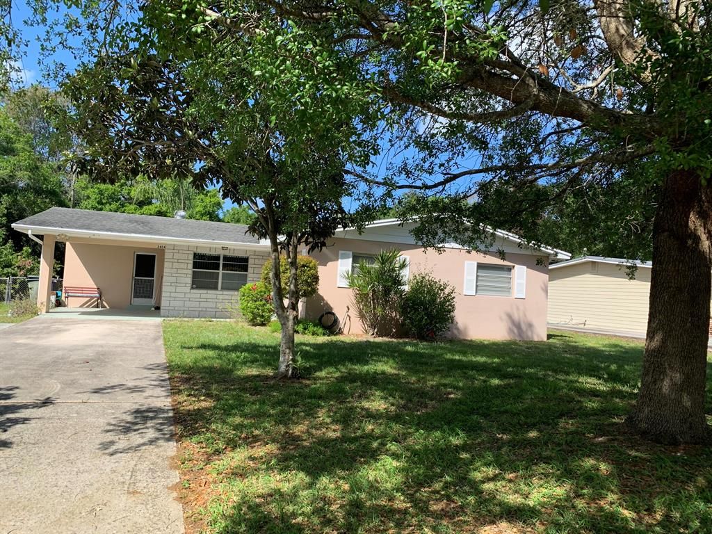 Photo of 2404 Nebraska Avenue, Fort Pierce, FL 34950 (MLS # R10699283)