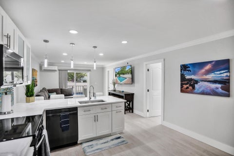Tiny photo for 2900 Banyan Street #101, Fort Lauderdale, FL 33316 (MLS # B26089111)