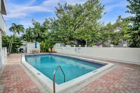 Tiny photo for 2900 Banyan Street #101, Fort Lauderdale, FL 33316 (MLS # B26089111)
