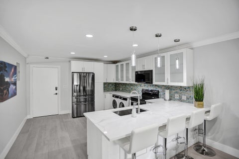Tiny photo for 2900 Banyan Street #101, Fort Lauderdale, FL 33316 (MLS # B26089111)