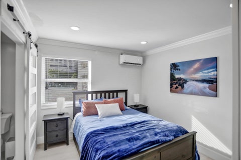 Tiny photo for 2900 Banyan Street #101, Fort Lauderdale, FL 33316 (MLS # B26089111)