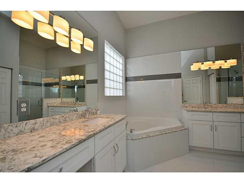 VIZCAYA 3 - Residential