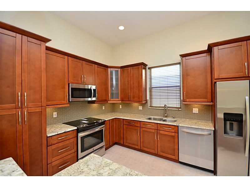 VIZCAYA 3 - Residential