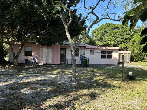 A home in Wilton Manors