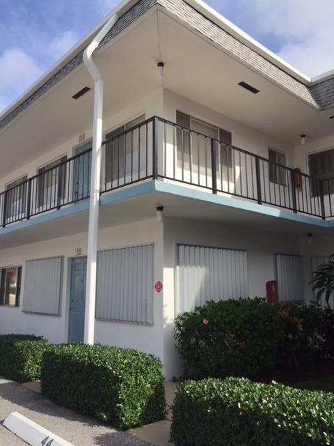 MURRY HILLS APT BLDG CONDO - Residential