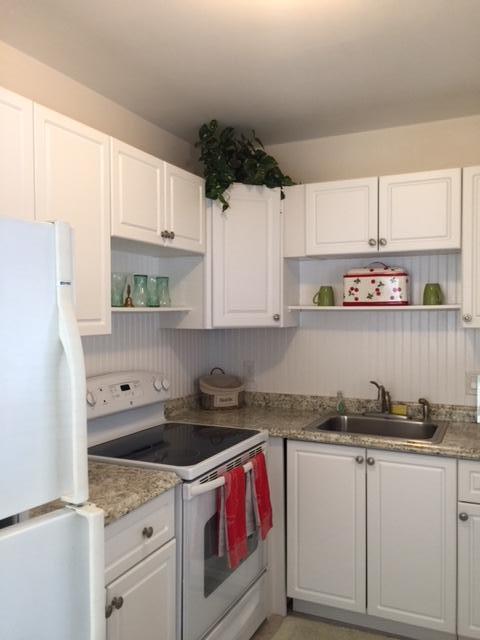 MURRY HILLS APT BLDG CONDO - Residential