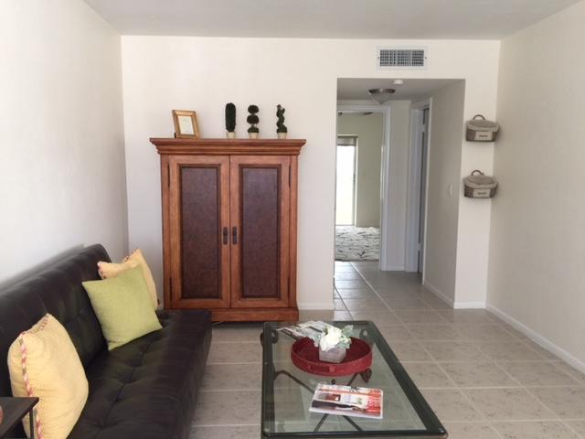 MURRY HILLS APT BLDG CONDO - Residential