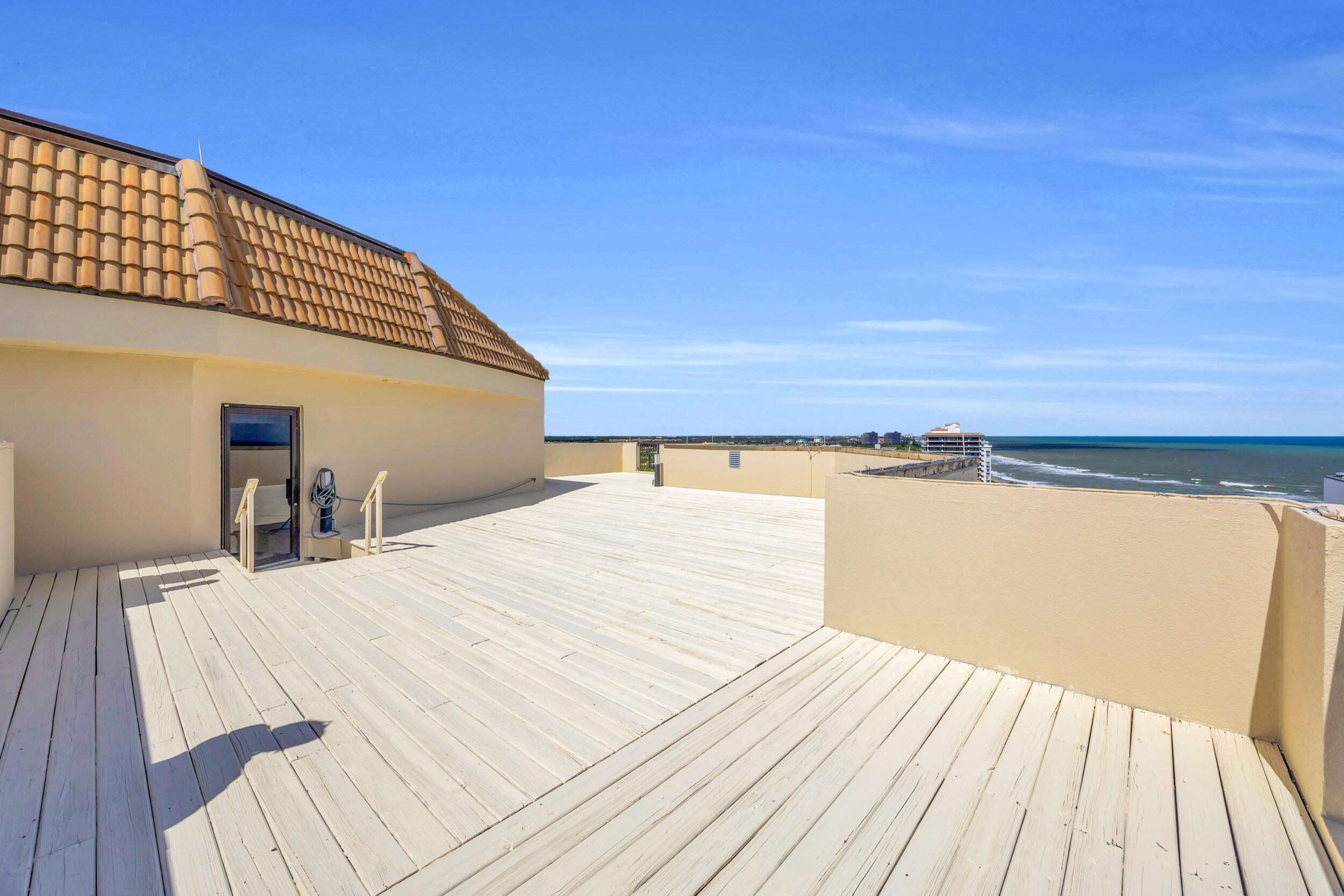 OCEANFRONT AT JUNO BEACH CONDO - Residential