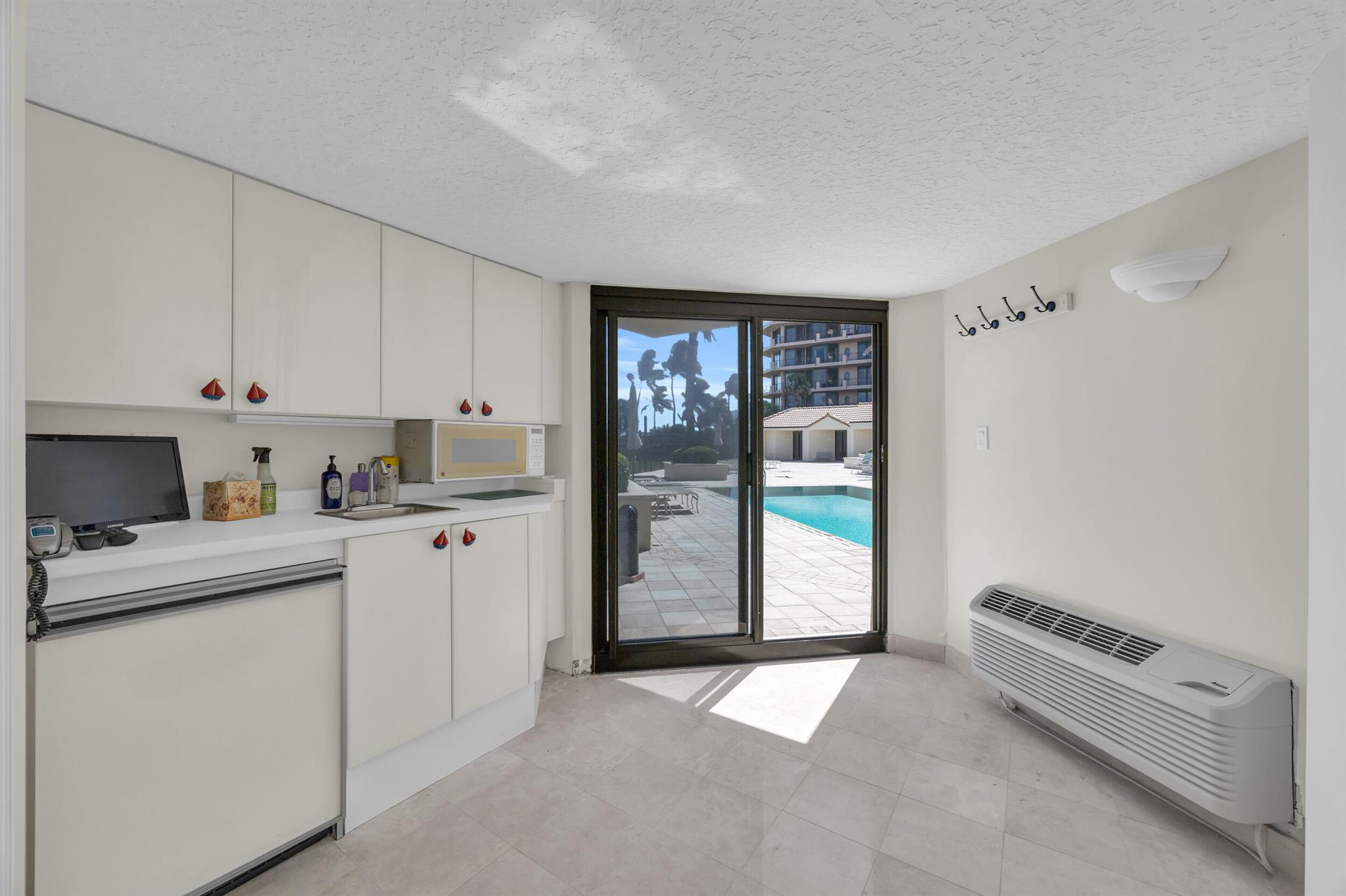 OCEANFRONT AT JUNO BEACH - Residential