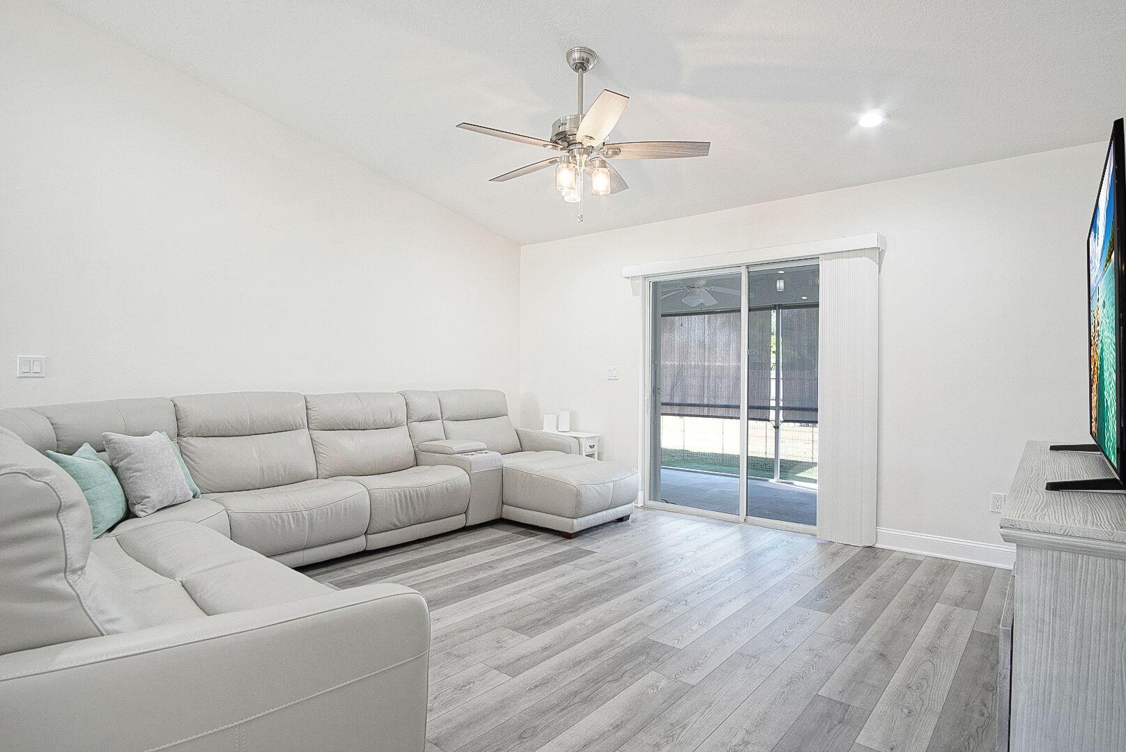 PORT ST LUCIE SECTION 39 - Residential