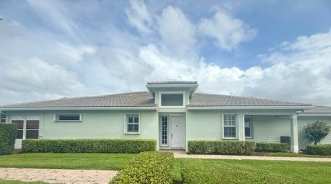 Photo of 4645 SE Bridgetown Court, Stuart, FL 34997 (MLS # B26036603)