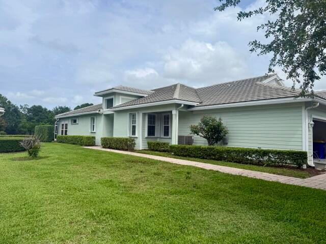 Photo of 4645 SE Bridgetown Court, Stuart, FL 34997 (MLS # B26036603)