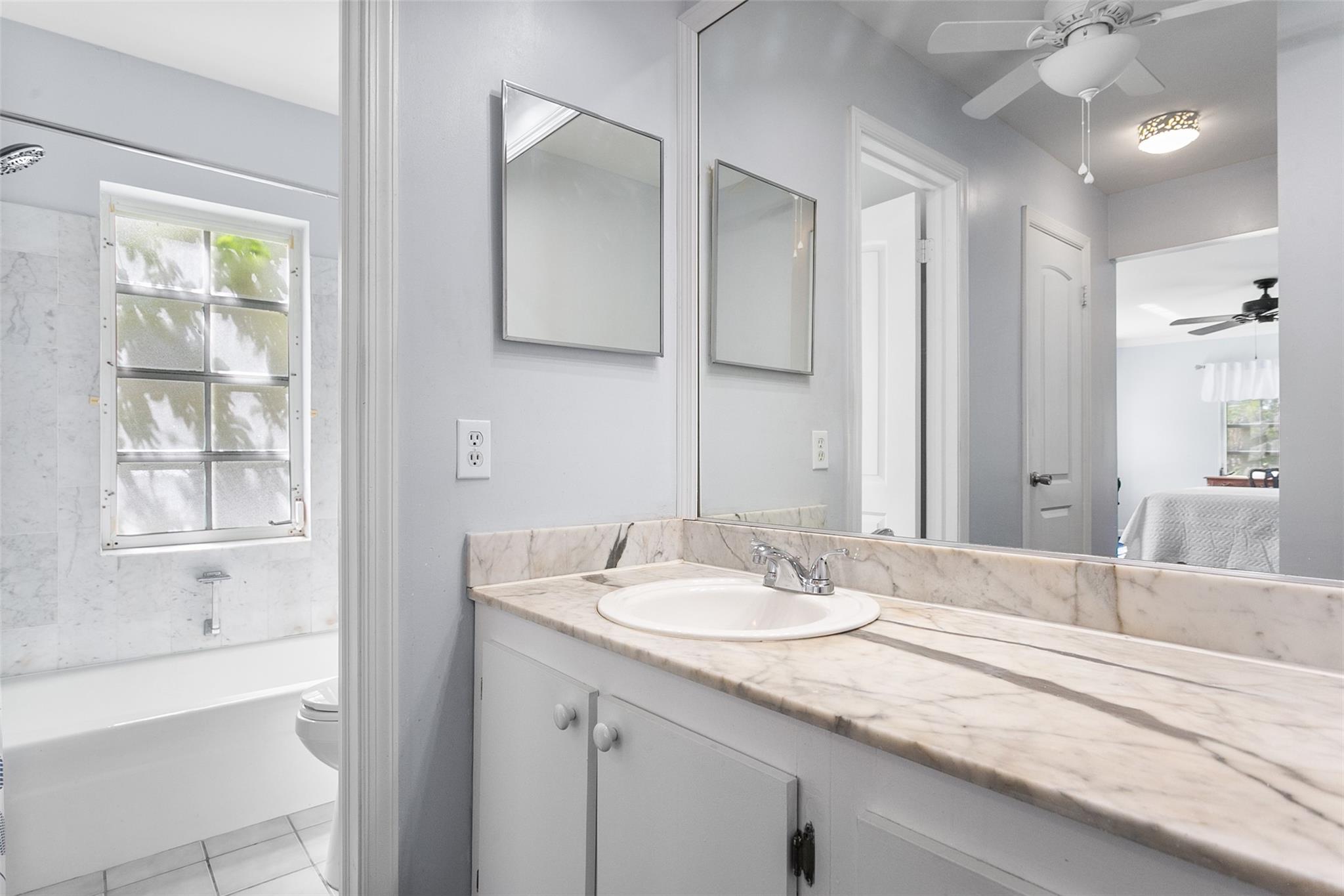 Bay Colony Club Condo - Residential