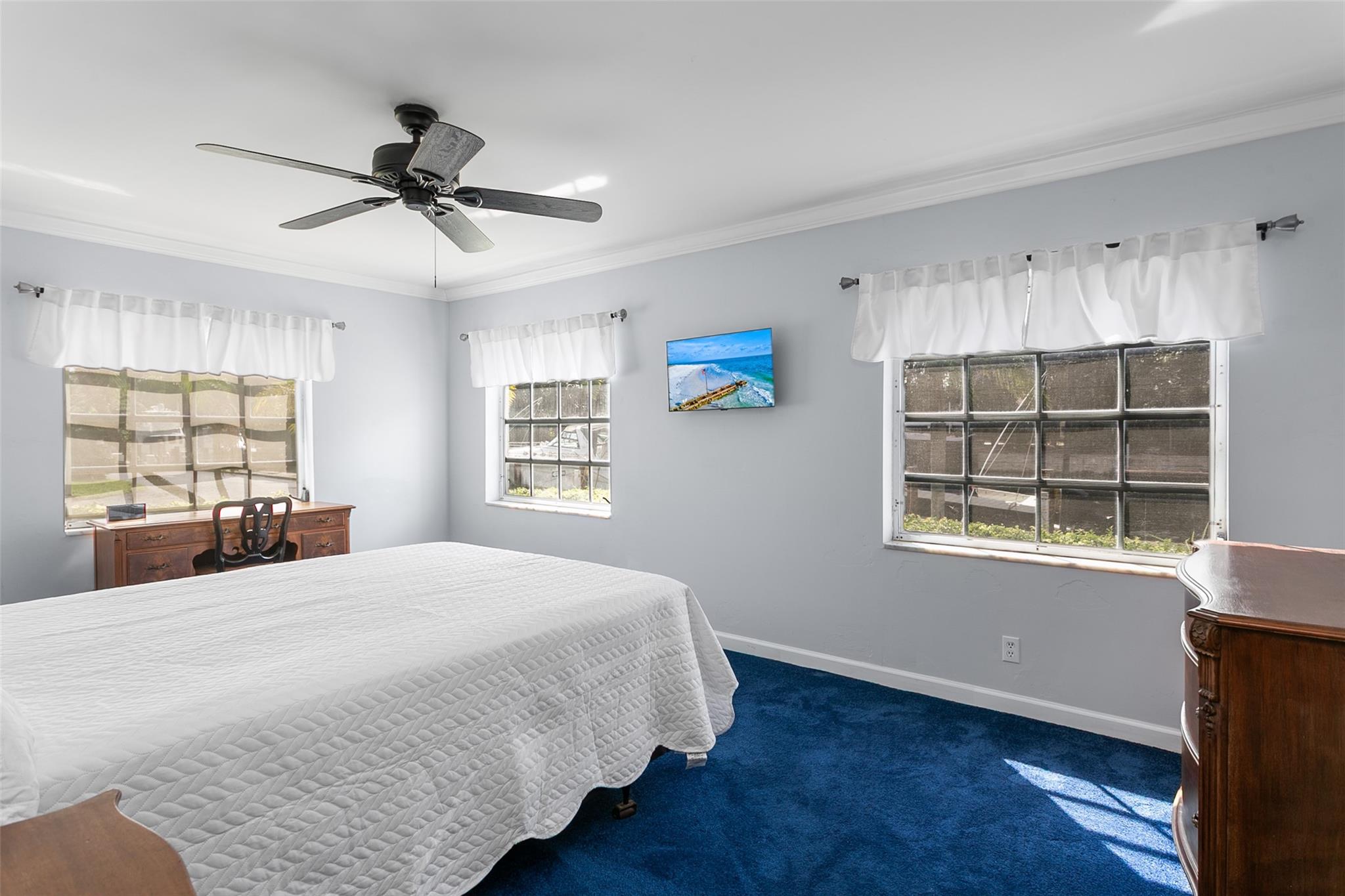 Bay Colony Club Condo - Residential