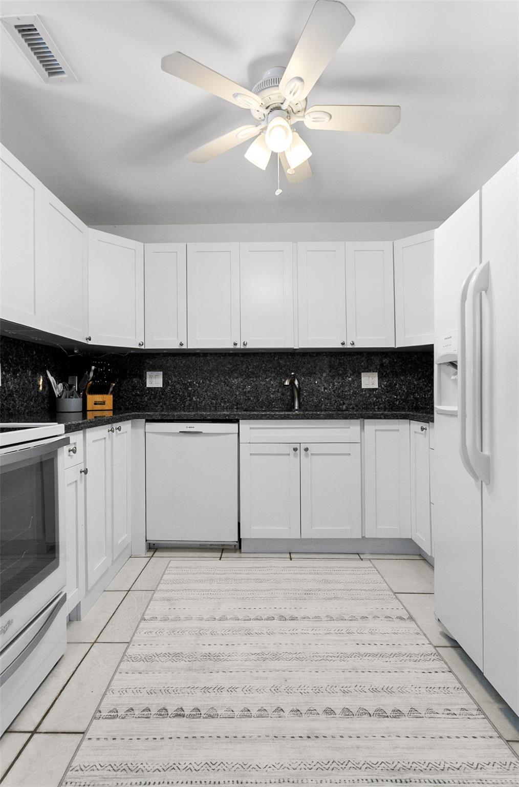 Bay Colony Club Condo - Residential