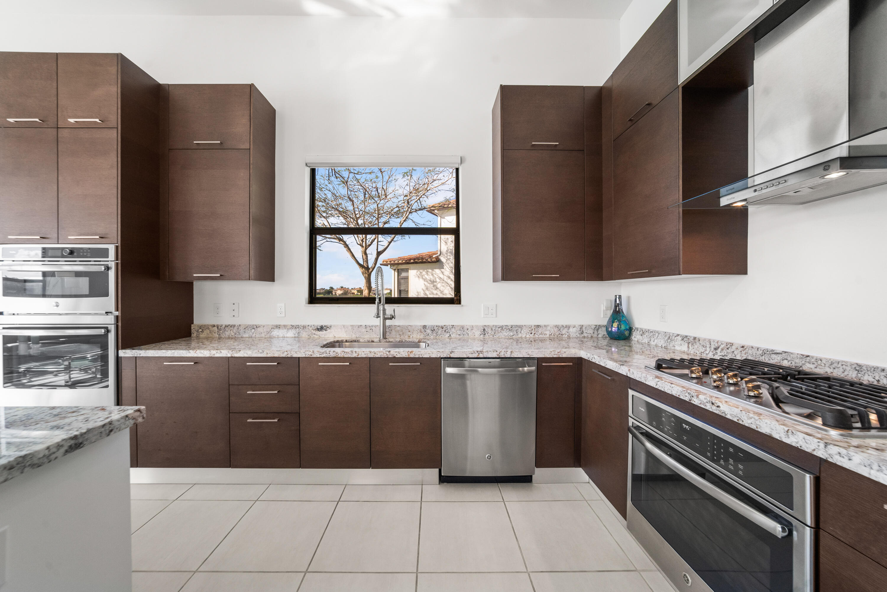 DEBUYS REPLAT NO 3 - Residential