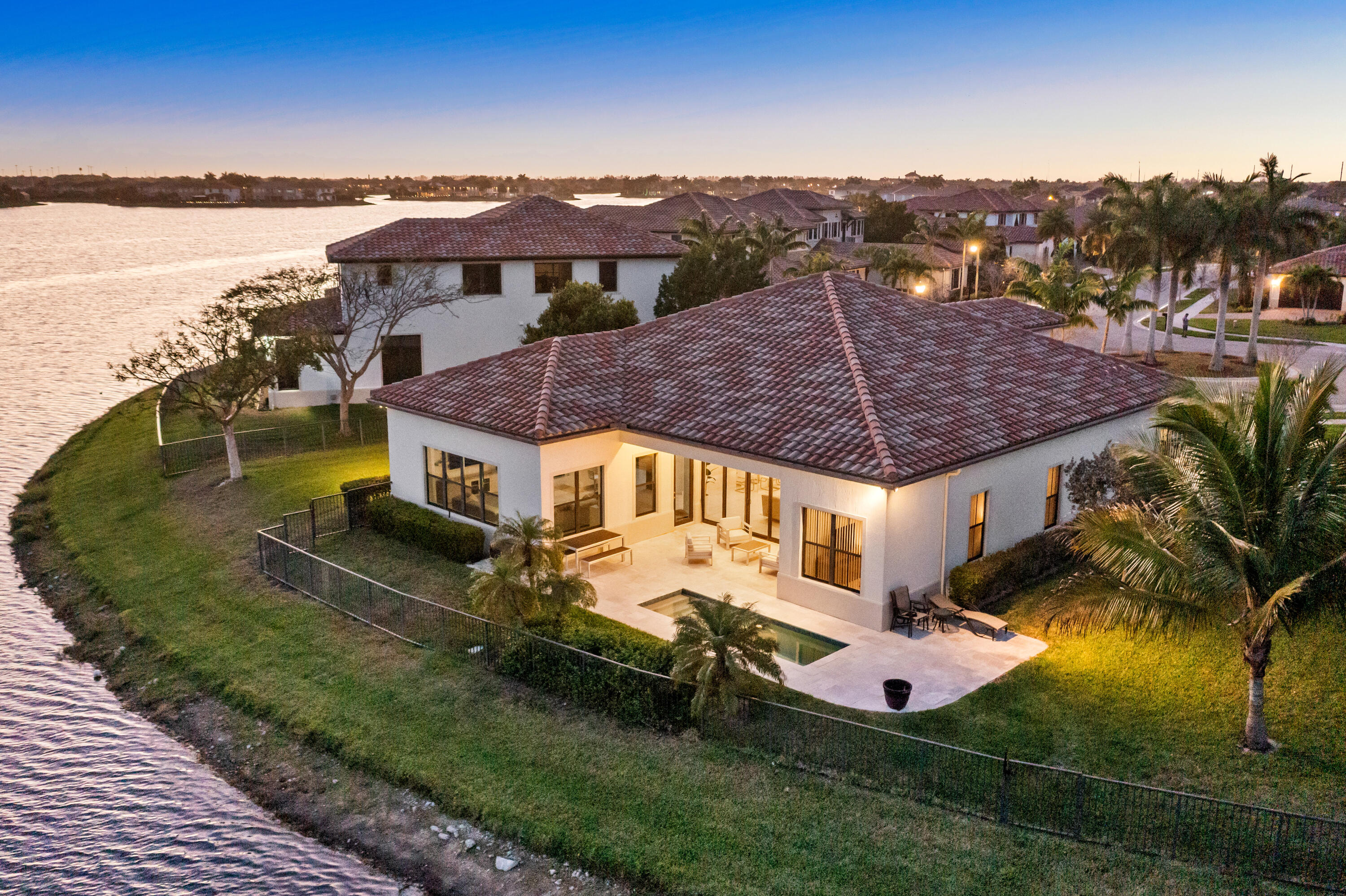 DEBUYS REPLAT NO 3 - Residential