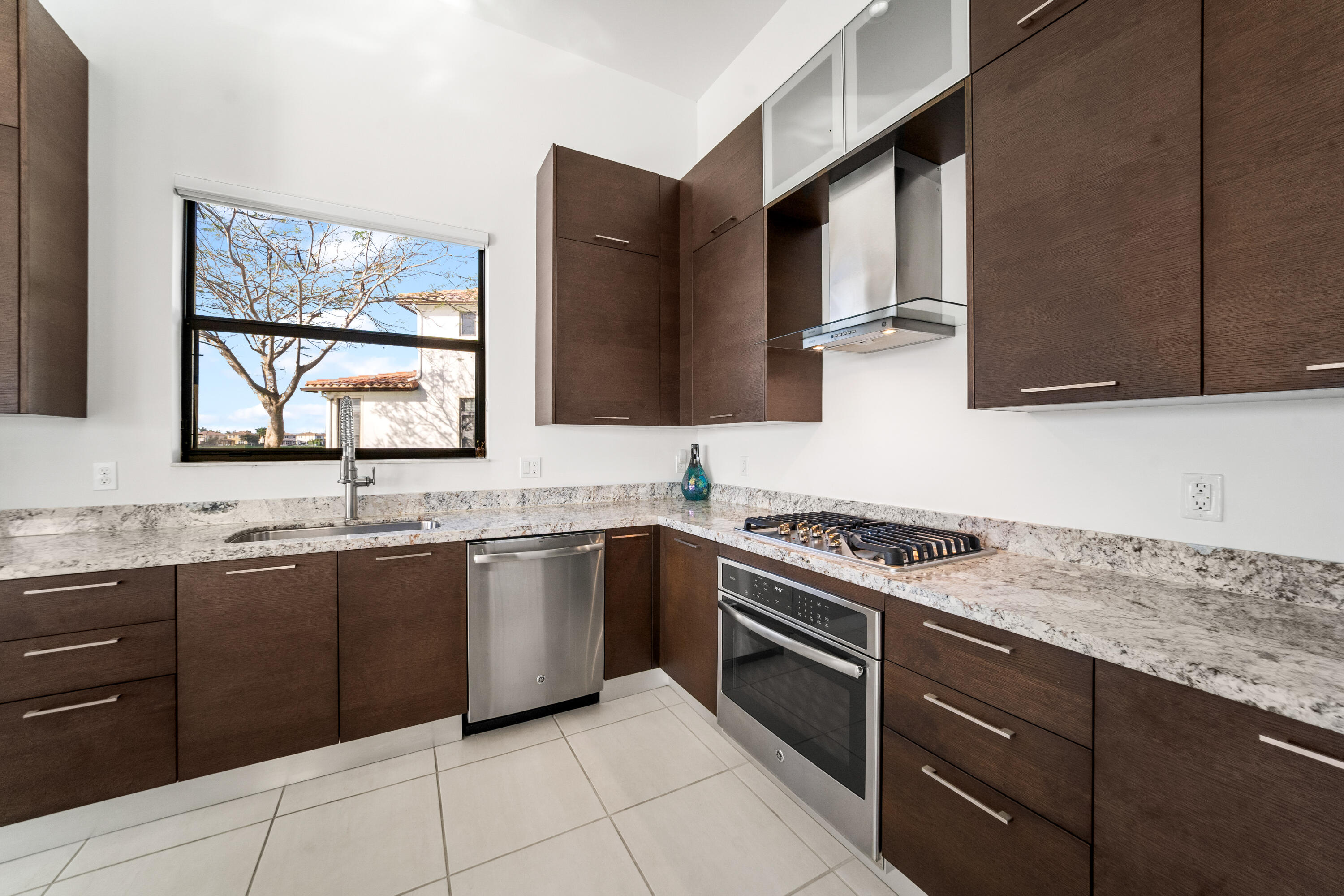 DEBUYS REPLAT NO 3 - Residential