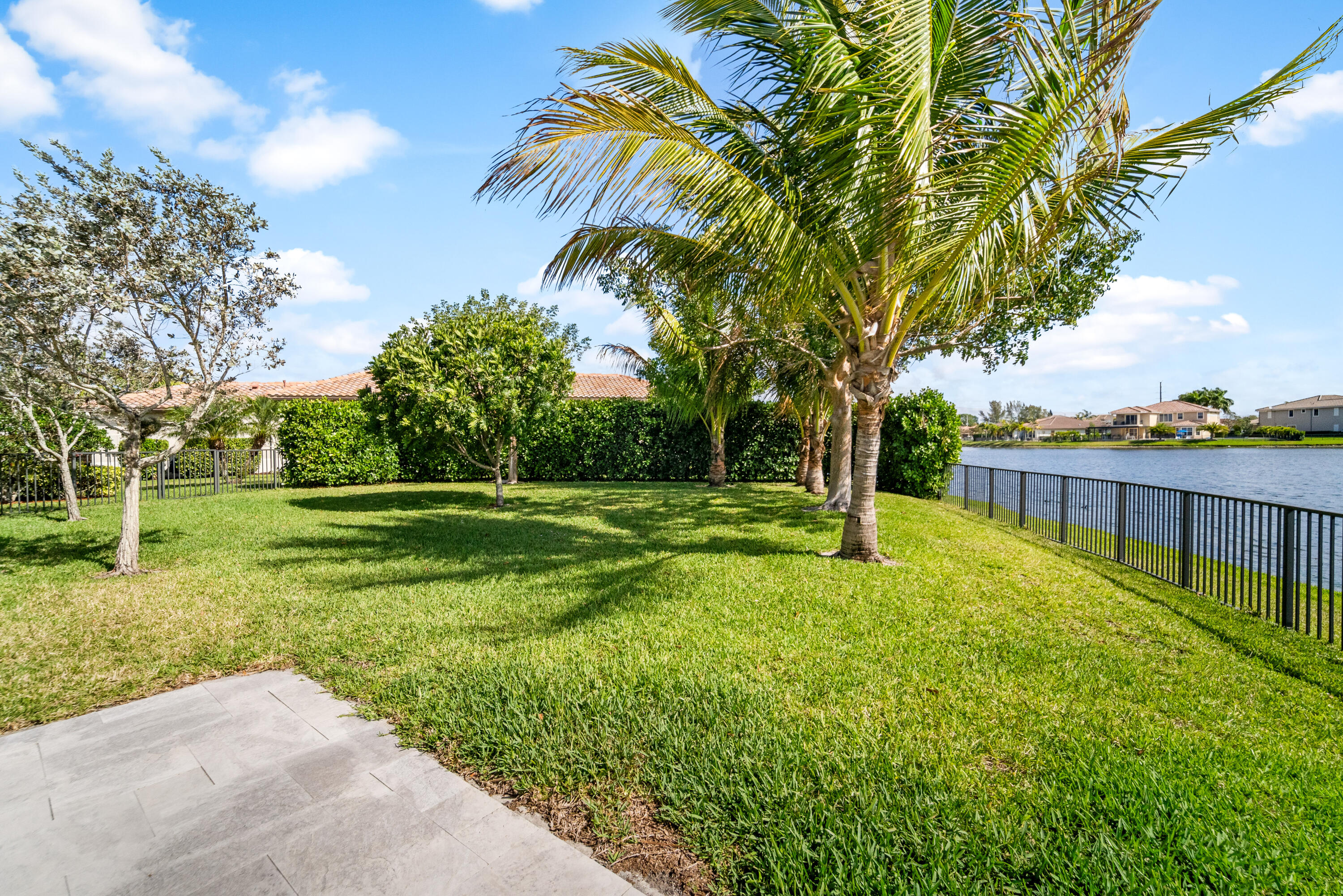 DEBUYS REPLAT NO 3 - Residential