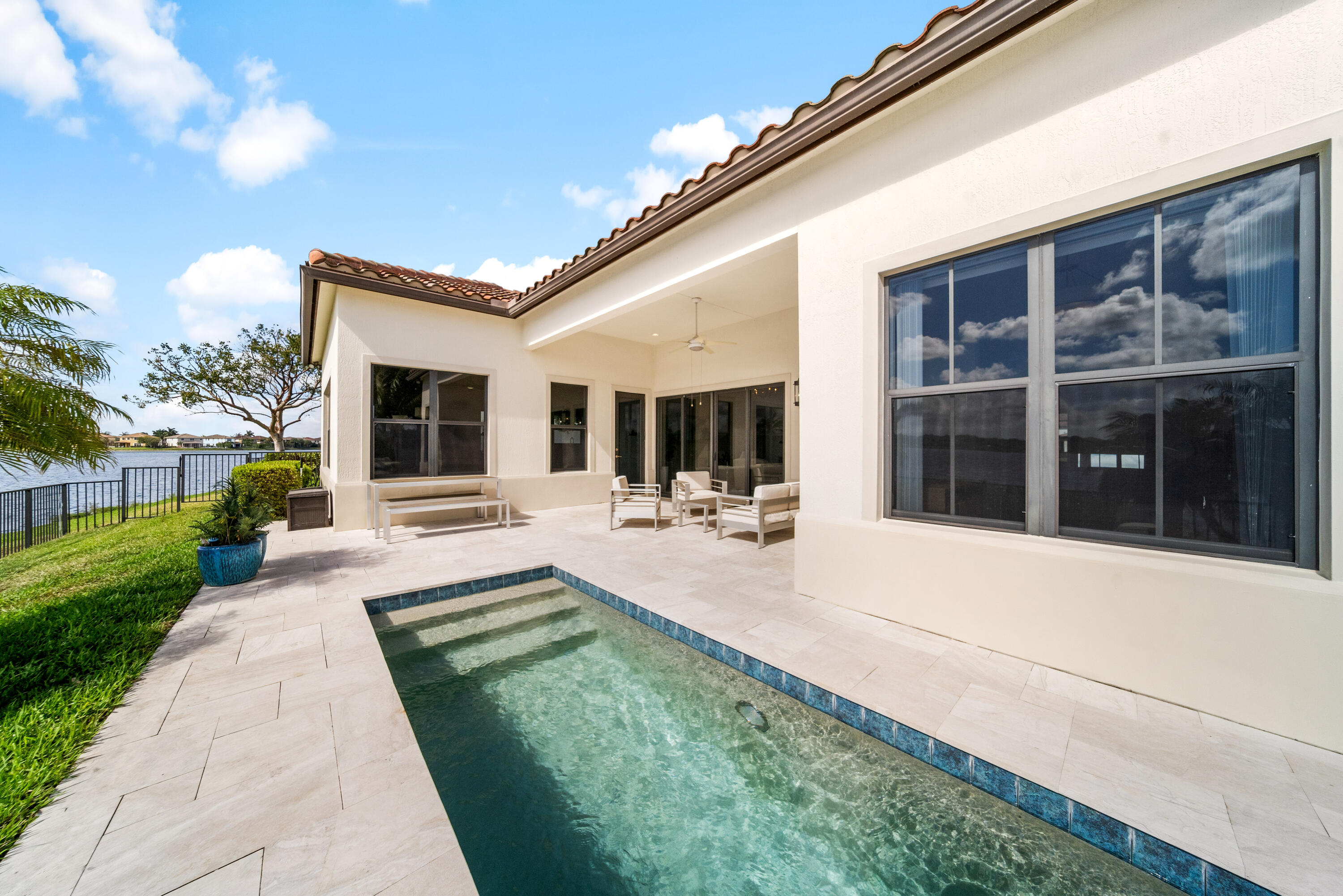 DEBUYS REPLAT NO 3 - Residential