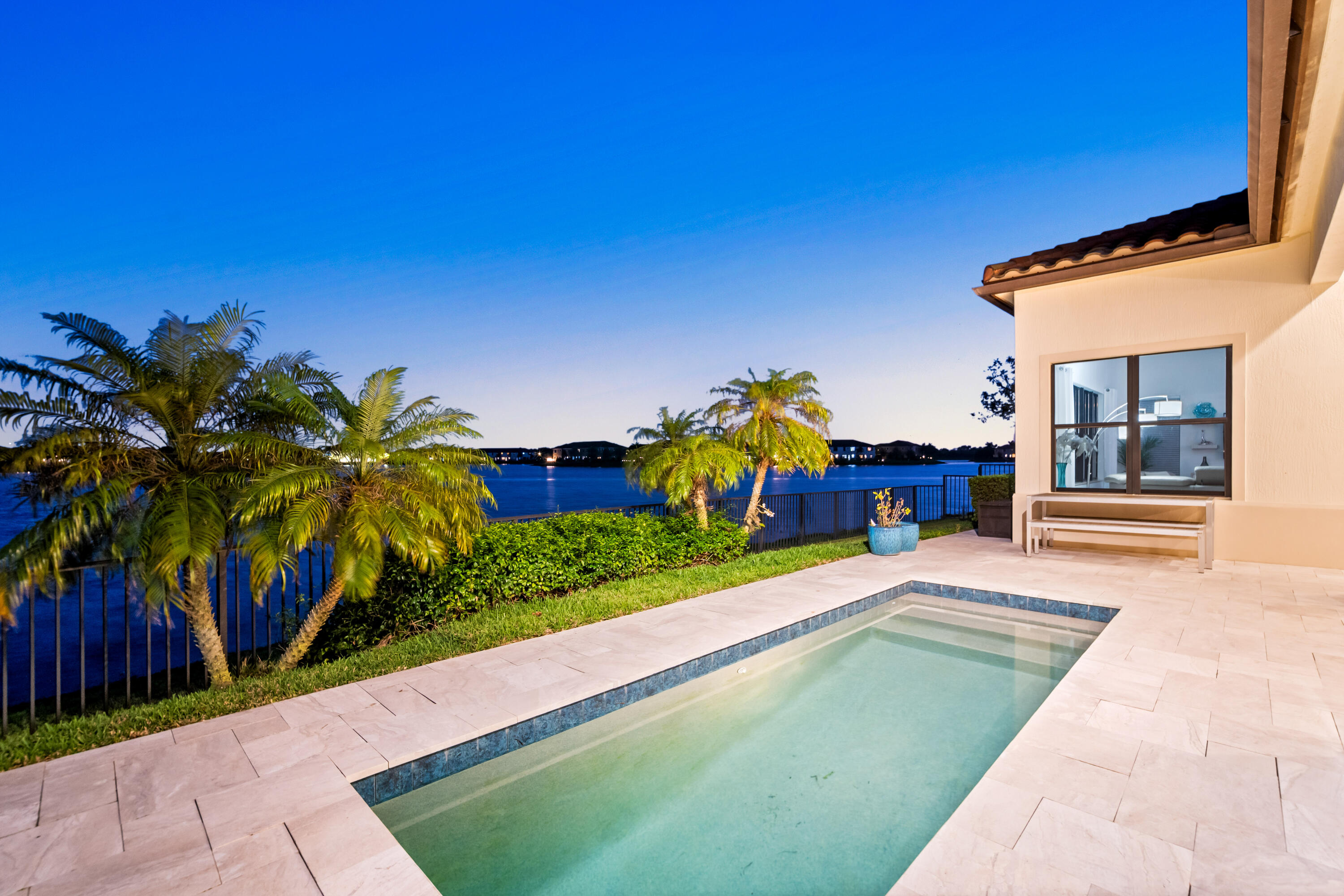 DEBUYS REPLAT NO 3 - Residential