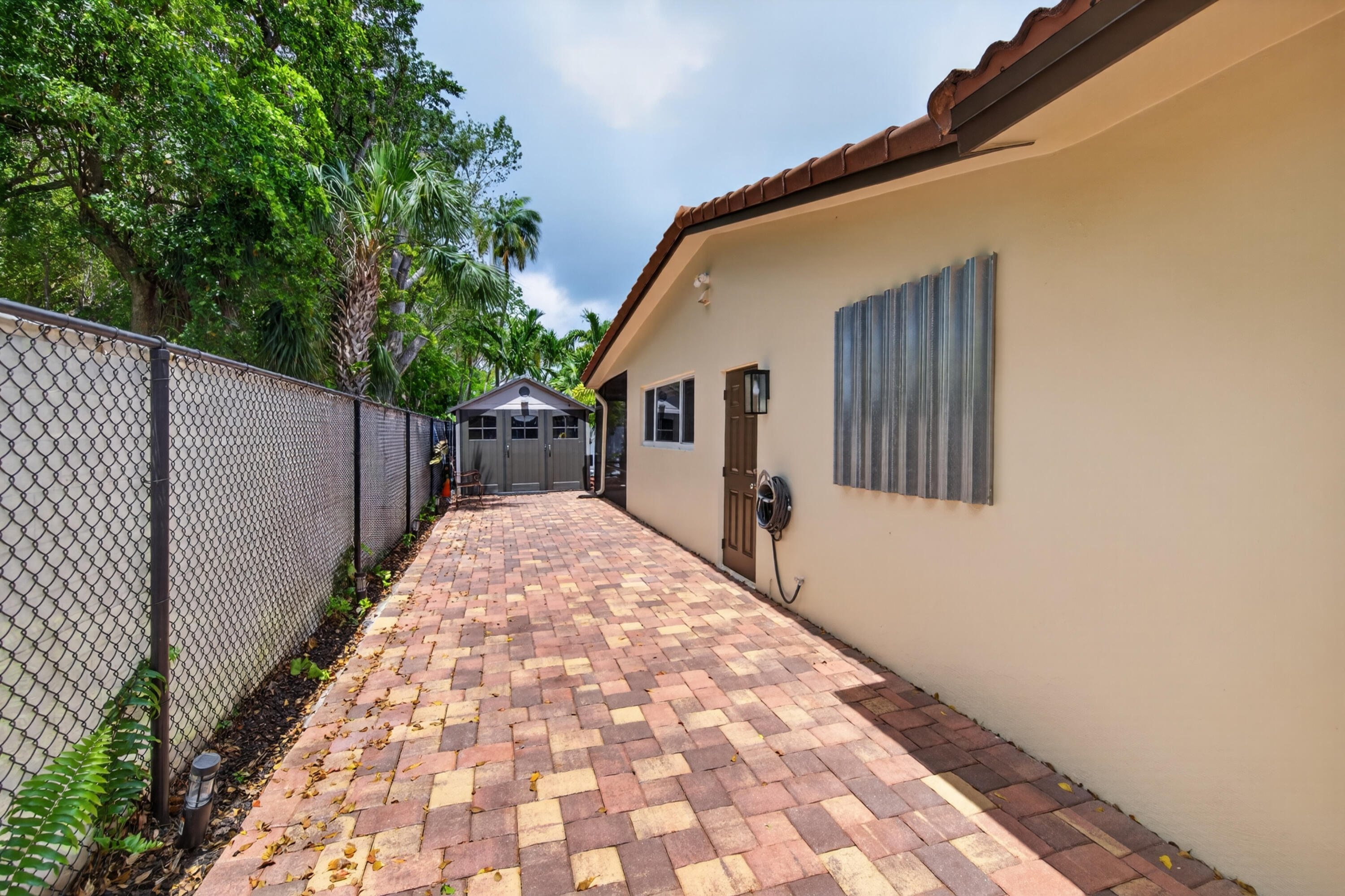 CORAL PARK ADD - Residential
