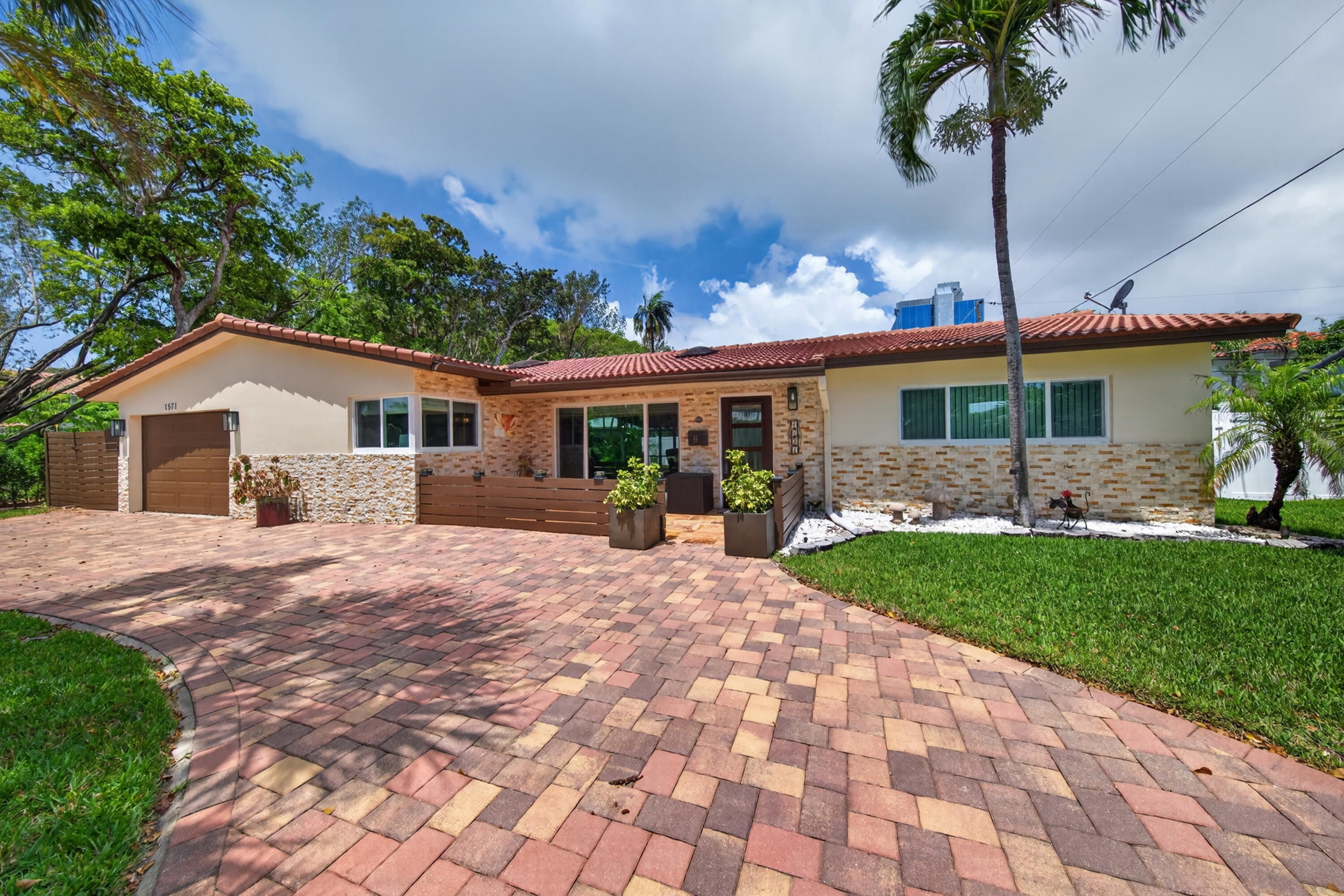 CORAL PARK ADD - Residential