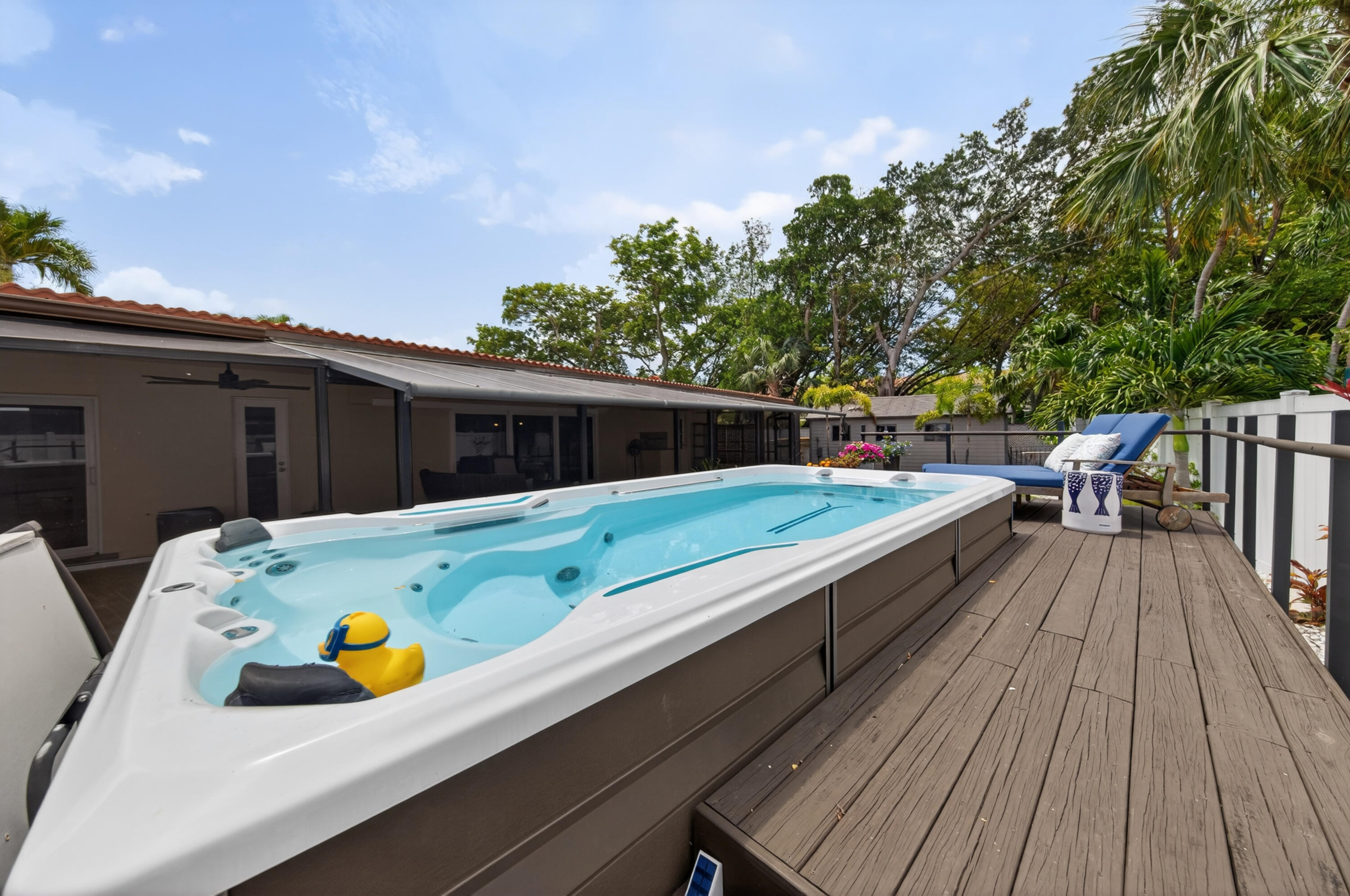 CORAL PARK ADD - Residential