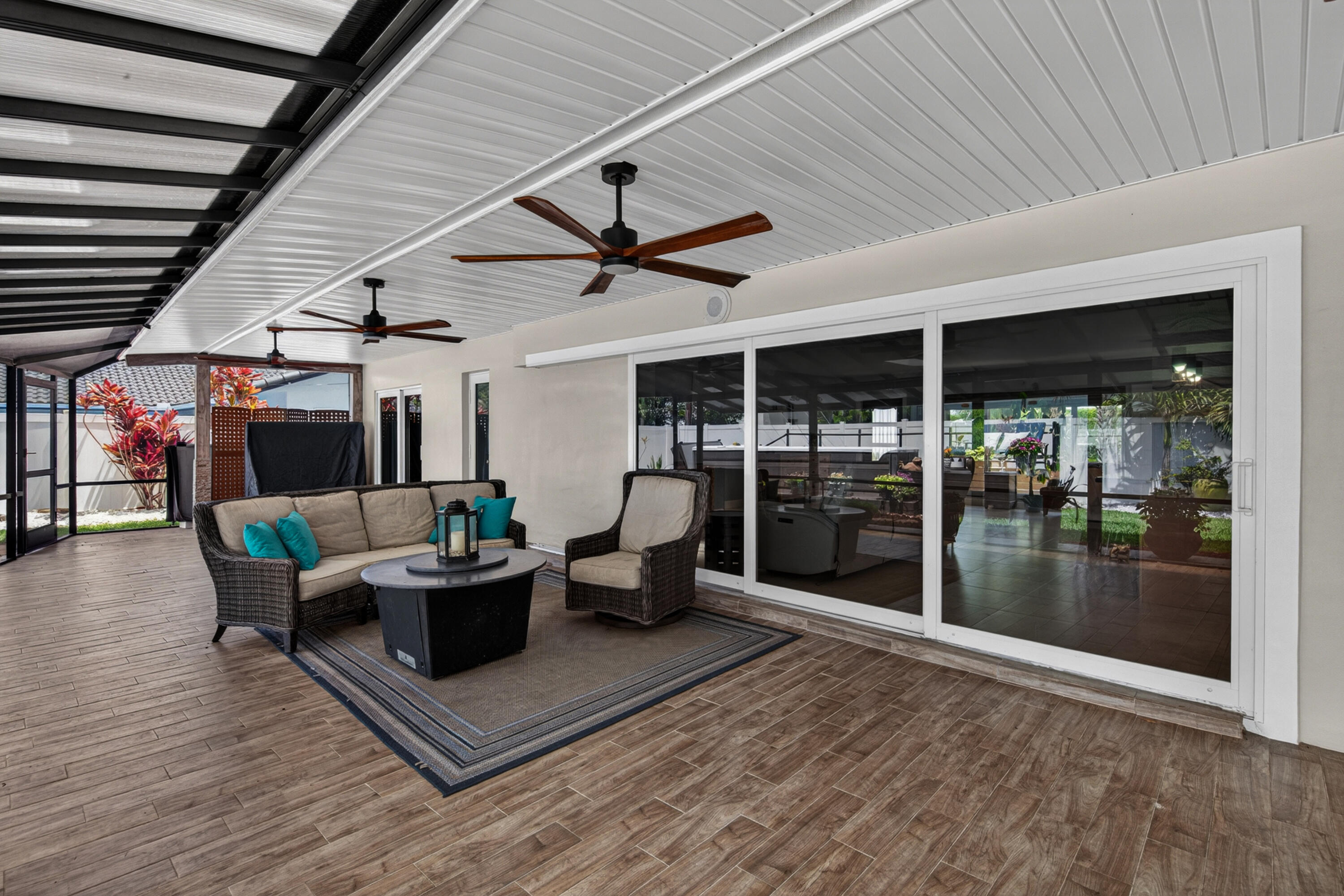 CORAL PARK ADD - Residential