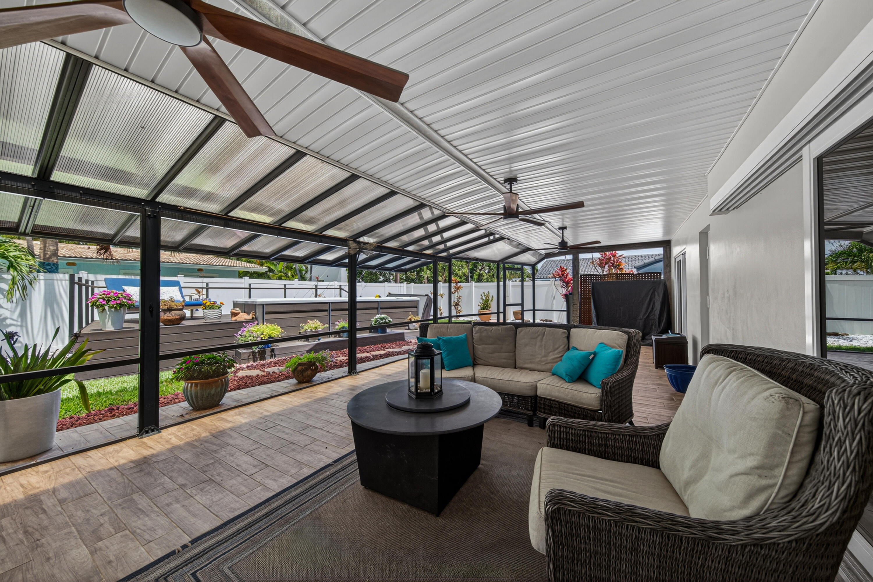 CORAL PARK ADD - Residential