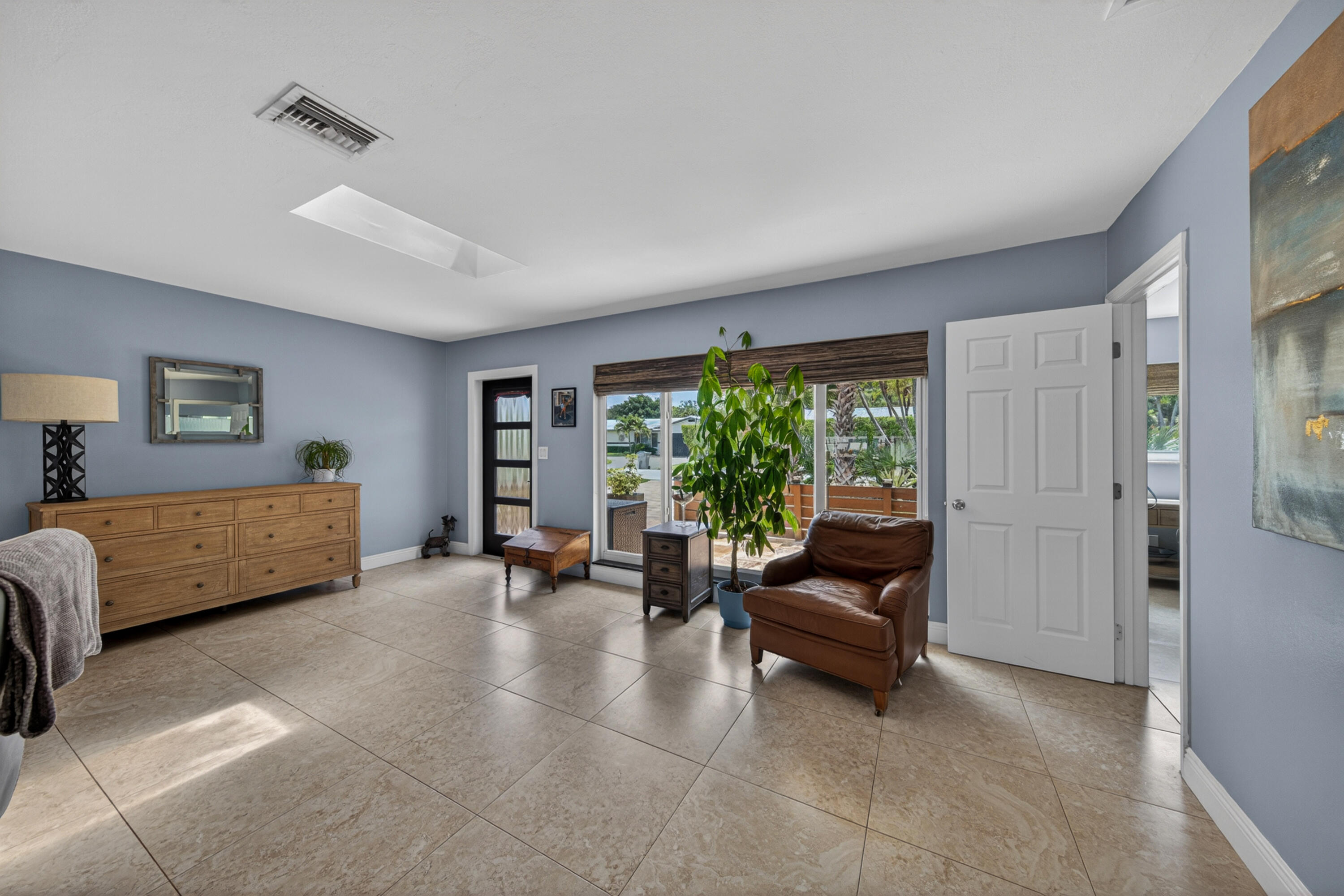 1571 SE 24th Avenue
