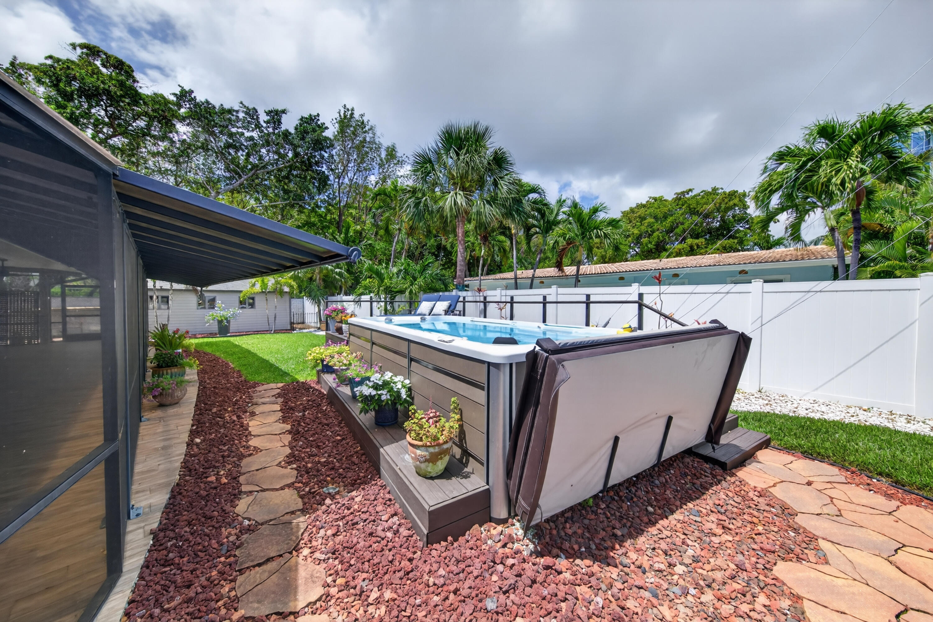 CORAL PARK ADD - Residential