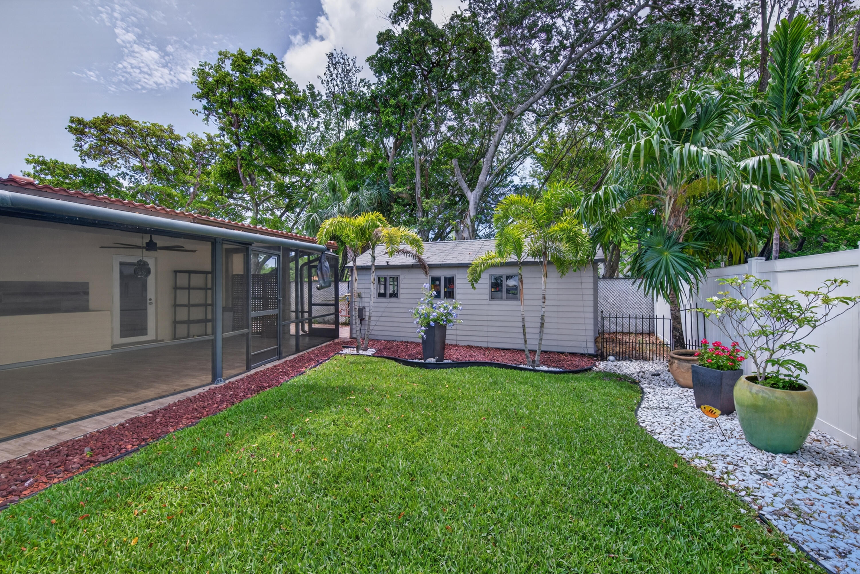 CORAL PARK ADD - Residential
